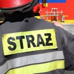 Pożar hali w Straszewach. Dwie osoby są poszkodowane