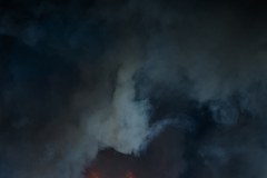 POŻAR HALI W TARNOWIE