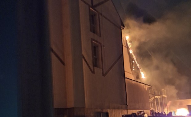 Pożar hotelu w Opolskiem. Ewakuacja prawie stu osób