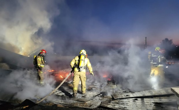 Pożar hotelu w Sandomierzu. Zapalił się dach budynku 