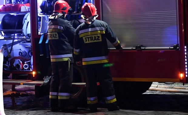 Pożar kamienicy w Bytomiu. Dach mógł zapalić się od fajerwerków