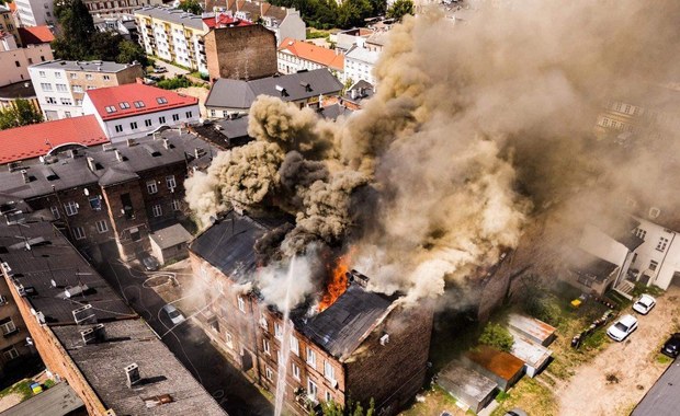 Pożar kamienicy w centrum Włocławka. Mieszkańcy ewakuowali się sami