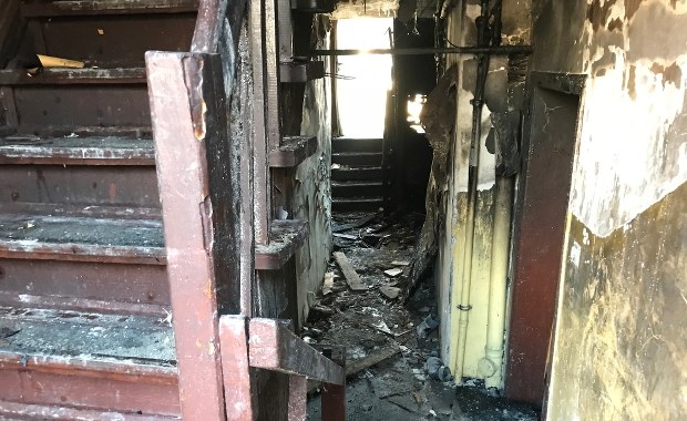 Pożar kamienicy w Lęborku. Wśród rannych są dzieci