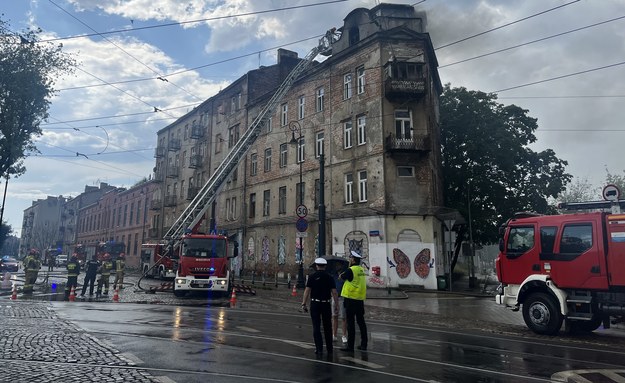 Pożar kamienicy w Warszawie /Roch Kowalski /RMF FM