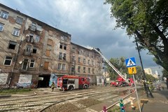 Pożar kamienicy w Warszawie