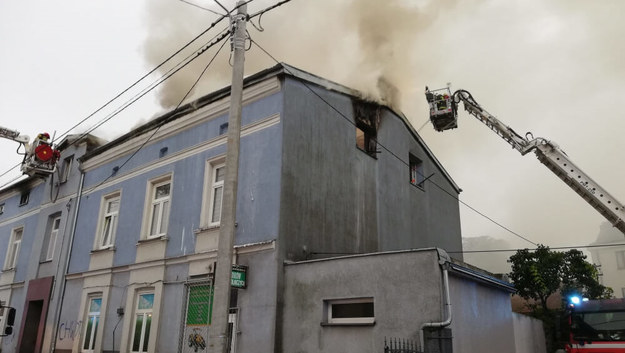 Pożar kamienicy /Straż Pożarna /Państwowa Straż Pożarna