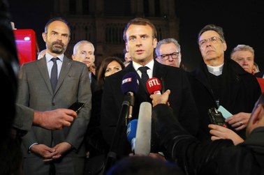 Pożar katedry w Paryżu. Macron: Odbudujemy Notre Dame