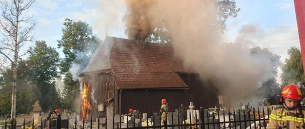Pożar kościoła /Komenda Miejska PSP w Nowym Sączu /