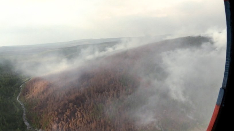 Pożar lasów na Syberii /RU-RTR Russian Television/Associated Press /East News