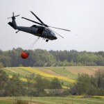 Pożar lasu w Warszawie. Rusza do pomocy dron Bayraktar. Sytuacja poważna