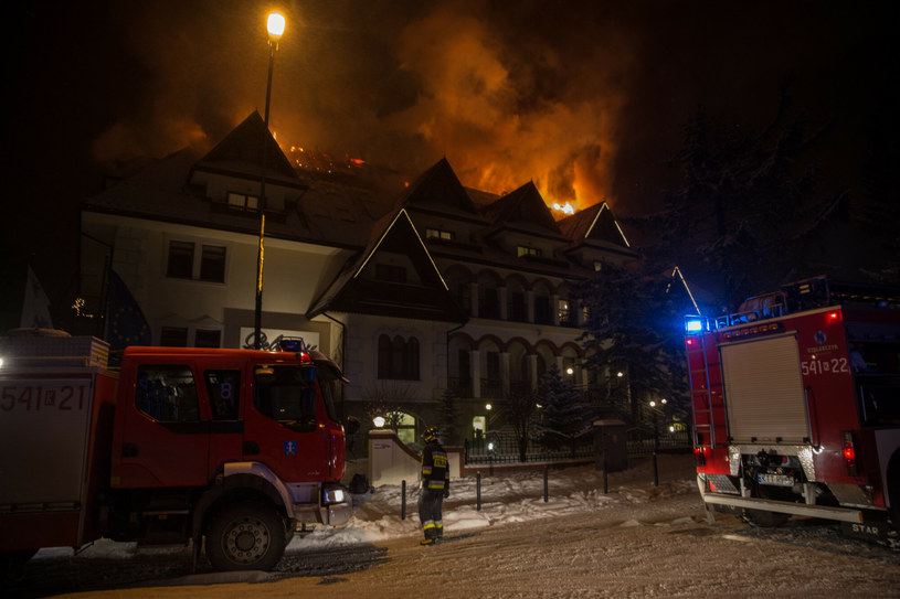 Pożar luksusowego hotelu Belvedere w Zakopanem, 27 grudnia 2014 r. /Witold Dobrowolski /Reporter