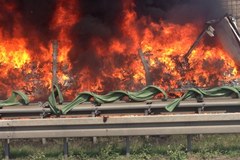 Pożar na A4. Płonie ciężarówka 