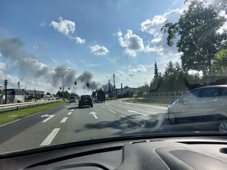 Pożar na terenie centrum handlowego /Gorąca Linia RMF FM