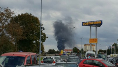 Pożar na terenie fabryki kotłów w Rumi