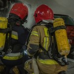 Pożar na terenie huty szkła w Jaśle. Awaria i wyciek