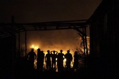 Pożar niszczy domy. "Dantejska panorama"