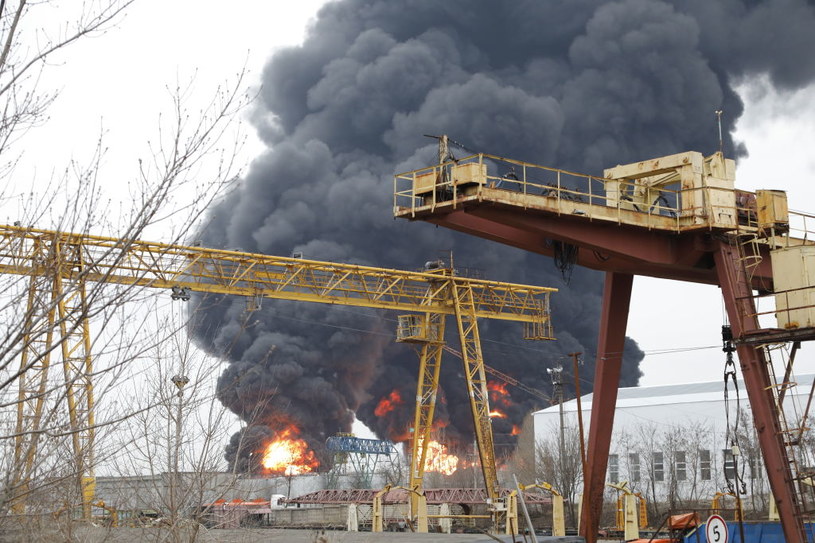 Pożar rafinerii w rosyjskim mieście Biełgorod /Anadolu Agency / Contributor /Getty Images