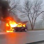 Pożar samochodu na trasie DK81 pomiędzy Łaziskami Górnymi a Mikołowem