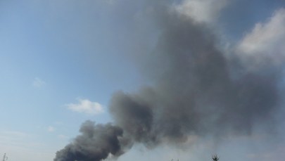 Pożar składowiska odpadów w Zelowie