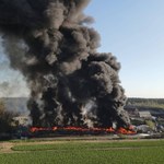 Pożar składowiska opon w Koninie: Zatrzymano jedną osobę