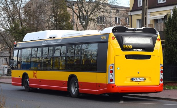 Pożar w autobusie miejskim w Warszawie