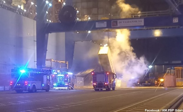 Pożar w Baltic Hub. Akcja strażaków trwała 8 godzin