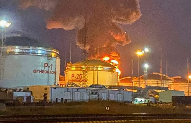 Pożar w bazie paliw w Tamanie /RUSSIAN FOREIGN MINISTRY PRESS SERVICE /PAP/EPA