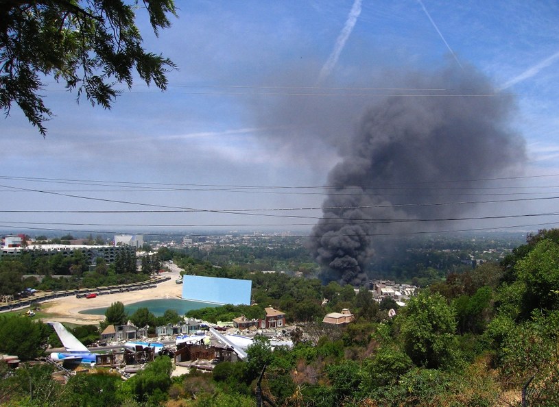 Pożar w budynku Universal Studios w 2008 roku /Trixie Textor /Getty Images