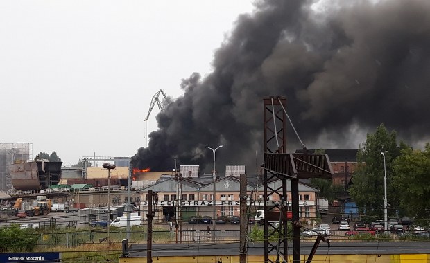Pożar w dawnej Stoczni Gdańskiej już ugaszony