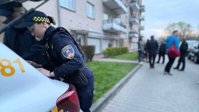 Pożar w garażu i ewakuacja bloku. Kraków pomaga