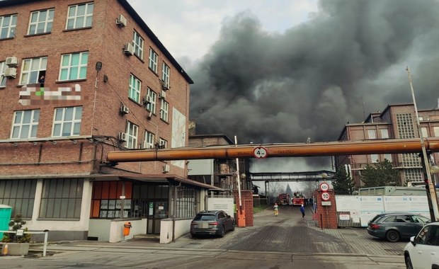 Pożar w Hucie Łaziska. Cztery osoby poszkodowane