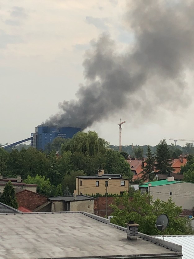 Gro Ny Po Ar Na Terenie Kopalni Knur W Szczyg Owice Rmf