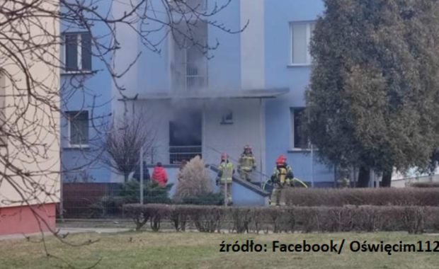 Pożar w komendzie w Oświęcimiu. Na miejscu są strażacy 