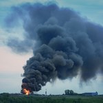 Pożar w Mławie. Kłęby czarnego dymu nad składowiskiem