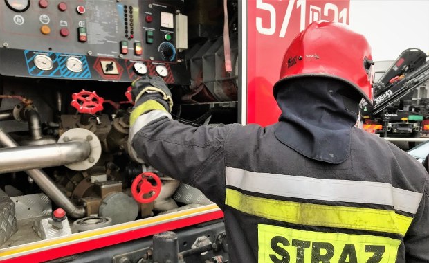 Pożar w Świętochłowicach. Ewakuowano 14 osób, w tym 8 dzieci