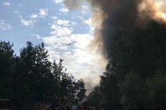 Pożar w Trzebini. W ogniu stanęło składowisko opon