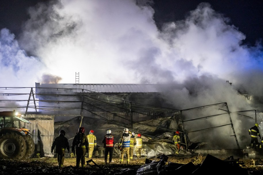 Pożar w Wałdowie Królewskim /Tytus Żmijewski /PAP