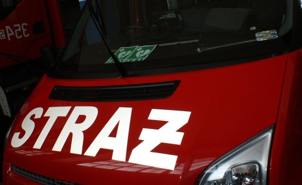 Pożar w zakładach stolarskich koło Świecia. 9 osób rannych