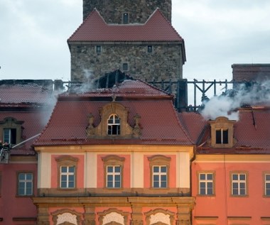 Pożar w zamku Książ. Ewakuowano turystów i pracowników