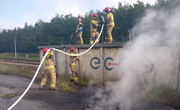 Pożar wagonów z miałem węglowym na Opolszczyźnie