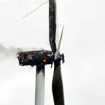 Pożar wiatraka niedaleko Koszalina. Spaliła się turbina