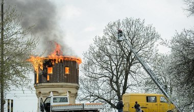 Pożar wieży ciśnień w Puławach