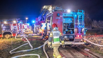 Pożar zabytkowego dworca w Lesznie Górnym