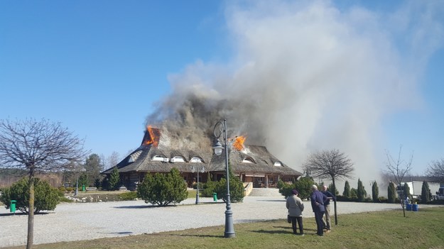 Pożar zajazdu w Grębenicach /Zdjęcie od słuchacza /Gorąca Linia RMF FM