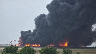 Pożar zakładu na Lubelszczyźnie. Płomienie sięgały kilkunastu metrów