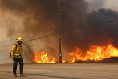Pożary lasów w Kalifornii. Zginęło co najmniej 10 osób