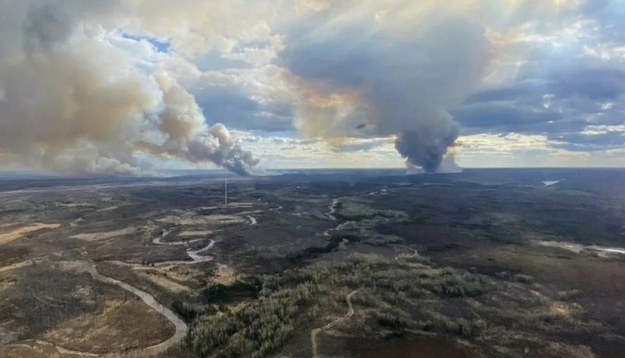 Pożary w kanadyjskiej prowincji Alberta /AFP PHOTO / HANDOUT / Alberta Wildfire /East News