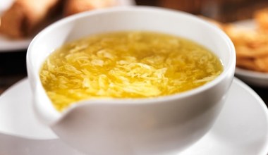 Pozbądź się kataru i osłabienia. Babcia gotowała tę zupę przy każdej infekcji