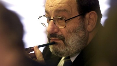 Pożegnają Umberto Eco na Zamku Sforzów. To tę budowlę pisarz widział z okna