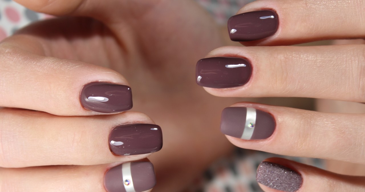 Poznaj sekret tiramisu nails! Czy te paznokcie to najlepszy wybór na jesień? /123RF/PICSEL